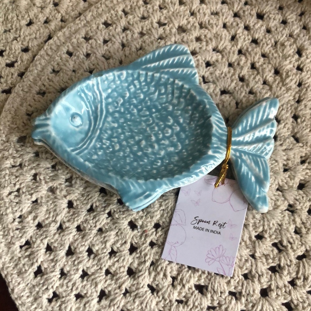 Kitchen Spoon Rest Fish-Shaped Ceramic Dish - Blue